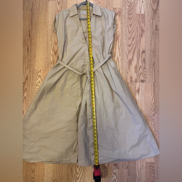 Beige Sleeveless Maxi Dress with Belt Zara Size Large - Picture 6 of 7
